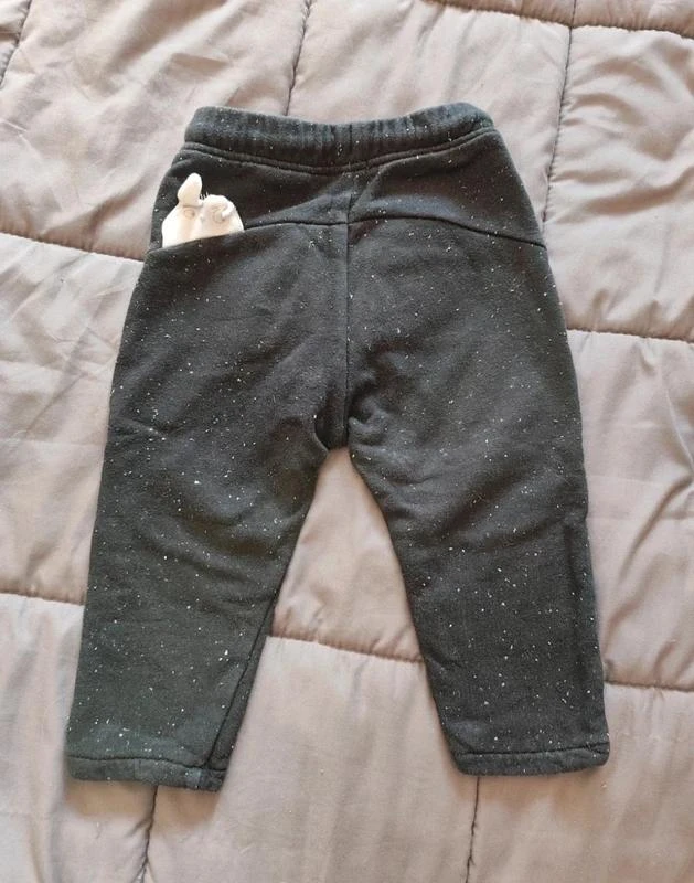 Grijze joggingbroek met chiné patroon 🧵 Maat 24 maanden 🧵 Kiabi – photo 6